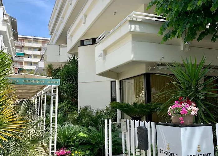 President - Vintage In CentroAlbergo